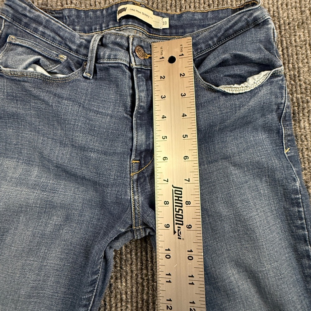 Levis Mid Rise Skinny Jeans Womens Size 10S Medium Wash Denim W30 L30 - Picture 8 of 15